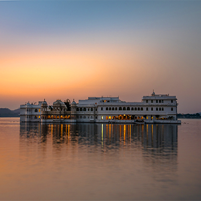 lake pichola udaipur