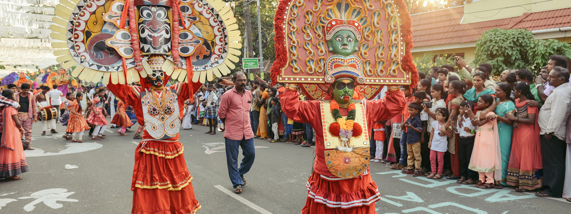 Kerala kathakali Dancers 1