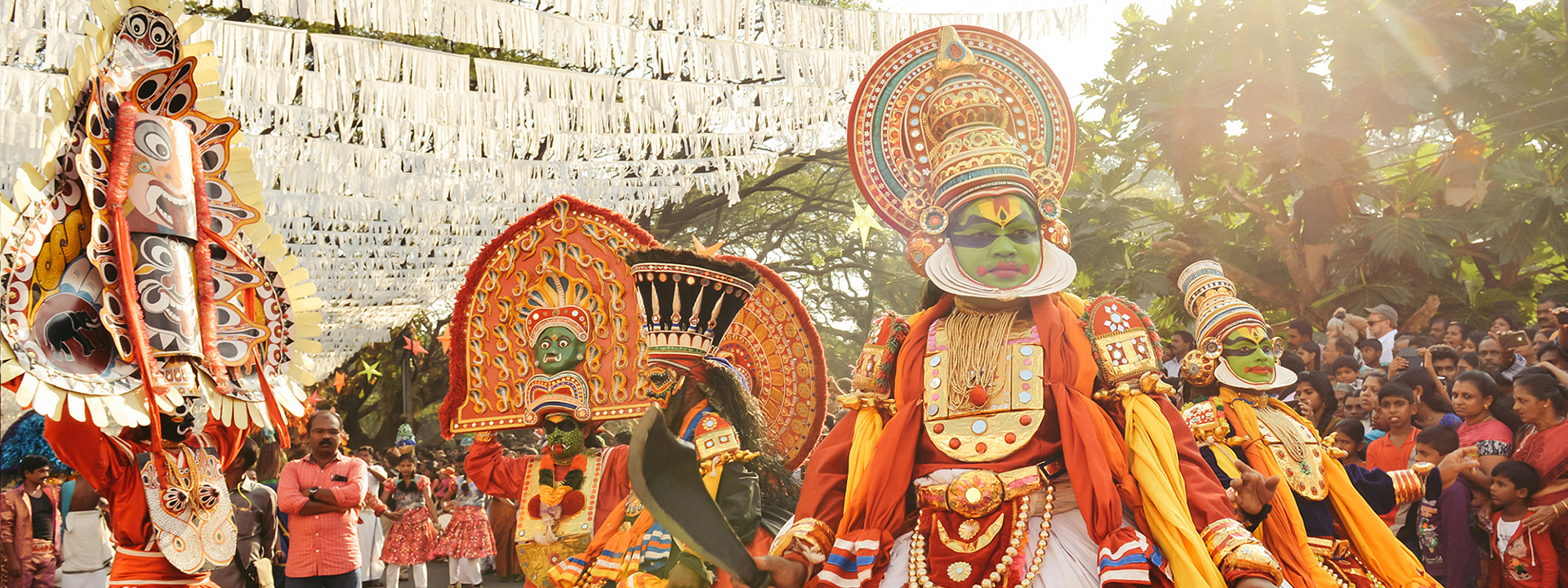 Kerala kathakali Dancers 2 1